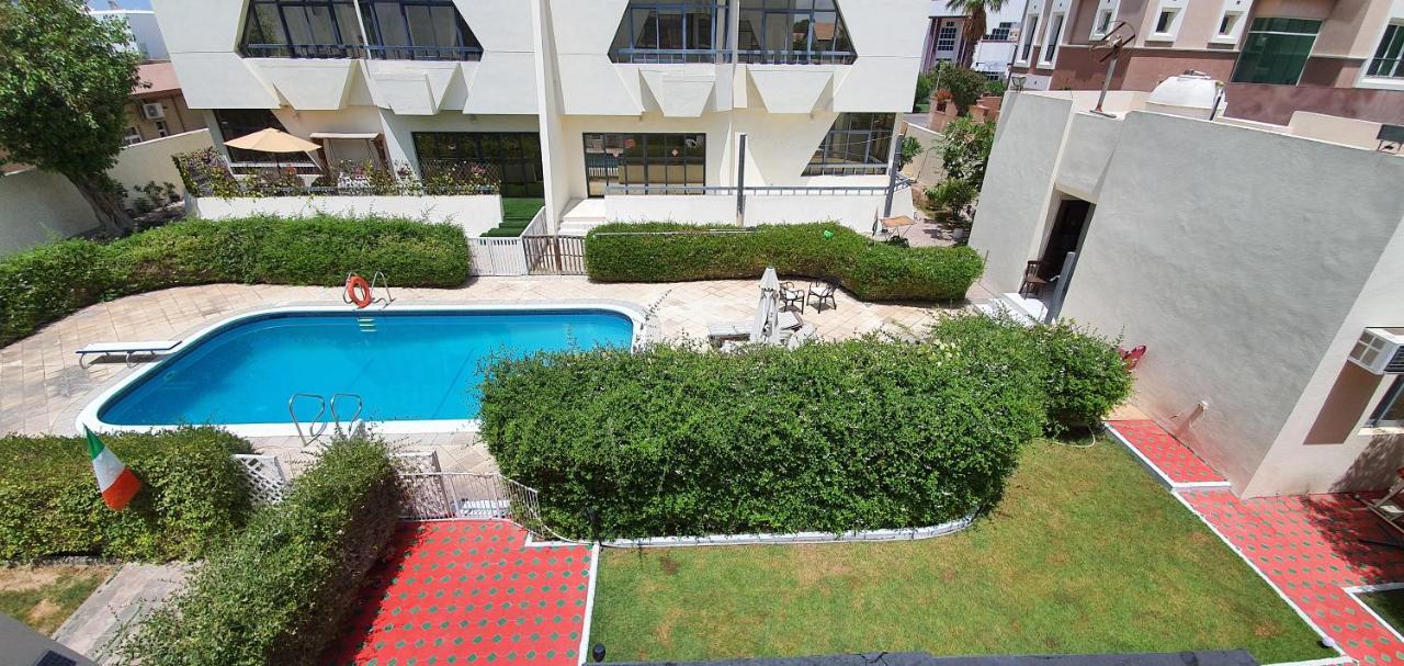 Jumeirah Beach Villa Dubái Exterior foto